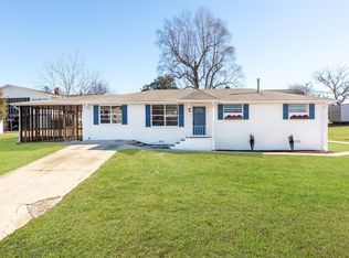 761 1st St SE, Graysville, AL 35073
