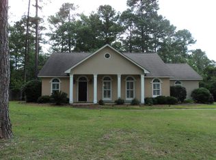 2705 Davenport Dr, Albany, GA 31721