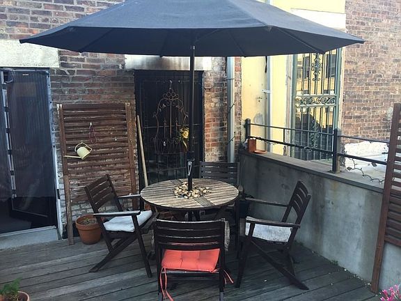 2nd image of 322 W 101st St APT 9