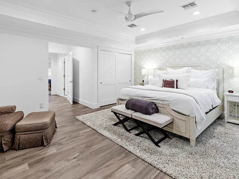 20 Village Green Dr — Photo 15