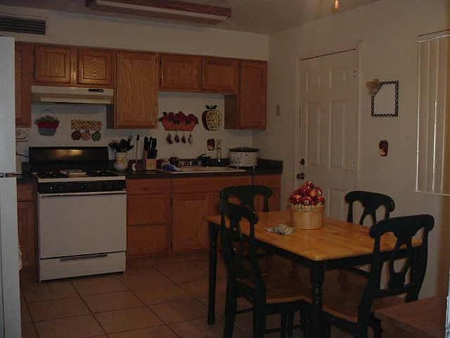 2nd image of 7555 N Clovis Circle