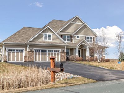7792 Prairie Grass Pass, Prior Lake, MN, 55372