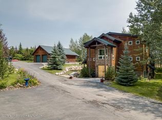 5084 Snowberry Ln, Victor, ID 83455