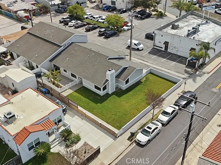 24420 Alliene Ave #3 — Photo 34
