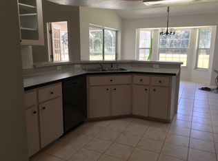 1371 N Us 301, Sumterville, FL 33585