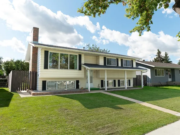 54 Millgrove Dr, Spruce Grove, AB T7X 2M4