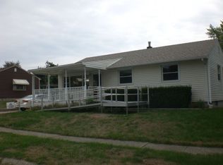 1570 Edendale Rd, Dayton, OH 45432