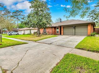 6015 Rustygate Dr, Spring, TX 77373