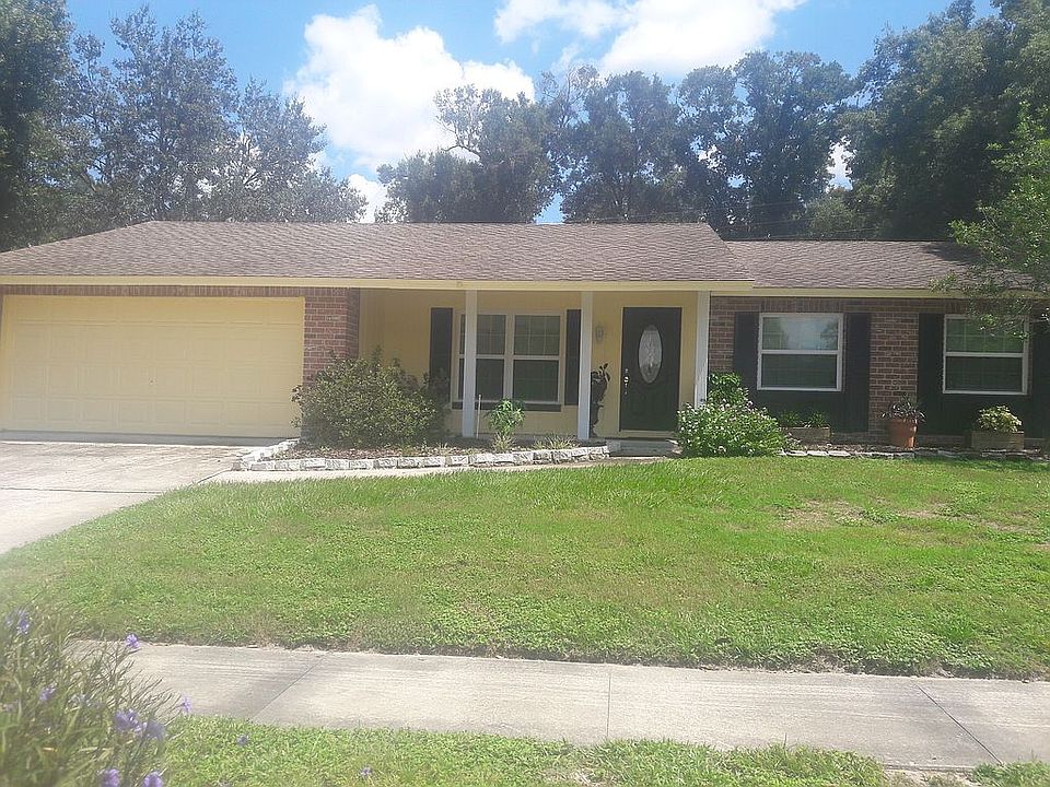 1st image of 102 Sunset Dr