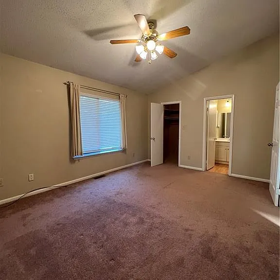 4396 Silverleaf Dr #1 — Photo 10