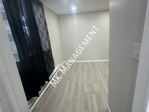 4th image of 103 Spring St #D