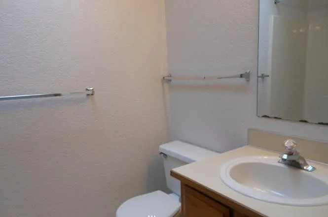 4916 Sunnyside Blvd #A — Photo 9