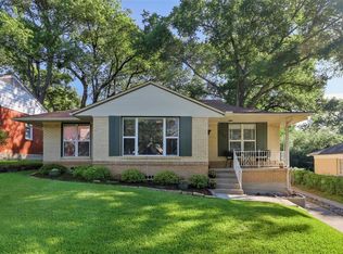 1110 Cordova St, Dallas, TX 75223