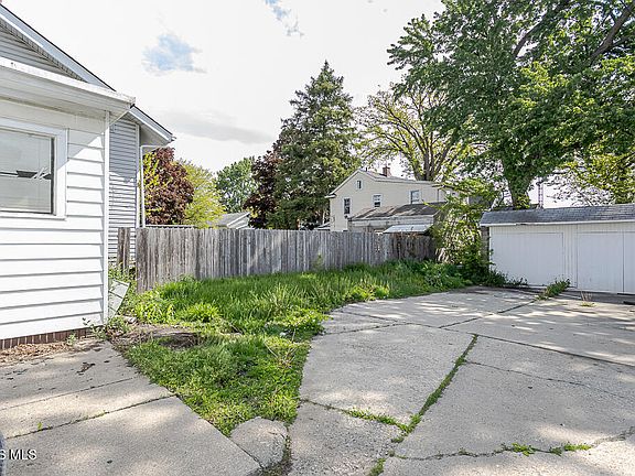 5th image of this home
