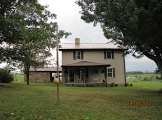 307 Riner Dairy Rd, Fayetteville, WV 25840