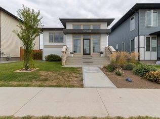 403 S Caledonia Blvd W, Lethbridge, AB T1J 5W2