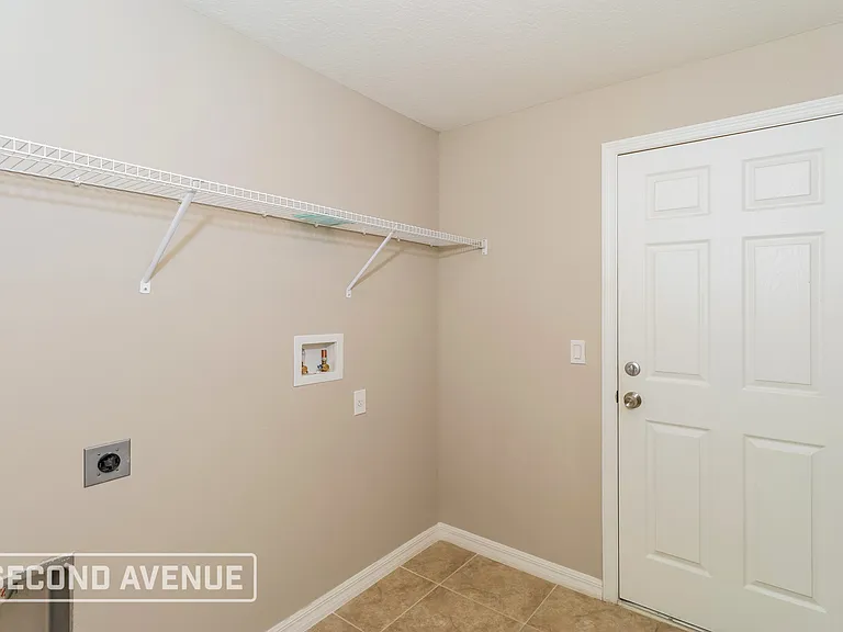 360 Brandt Ave NE — Photo 20