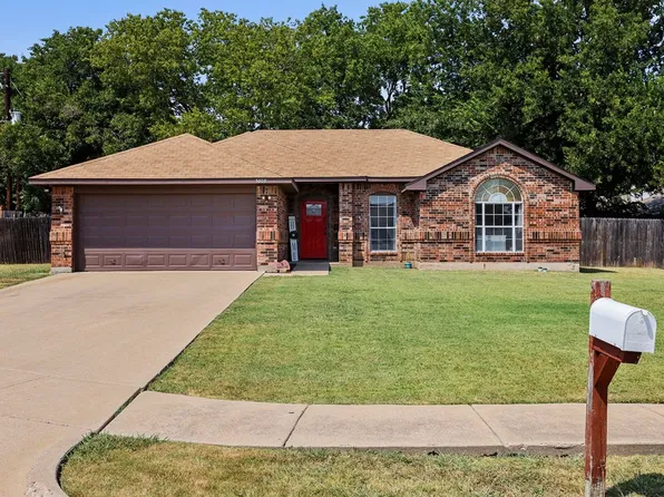 5609 Trenton Ct, Watauga, TX 76148