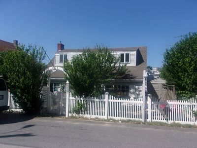 127 Hampton Cir, Hull, MA, 02045