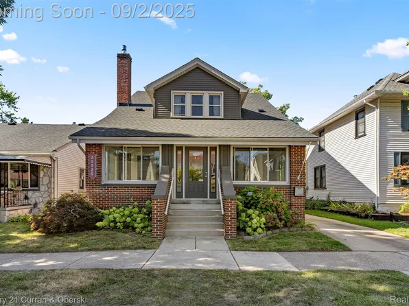 21725 Audrey St, Dearborn, MI 48124