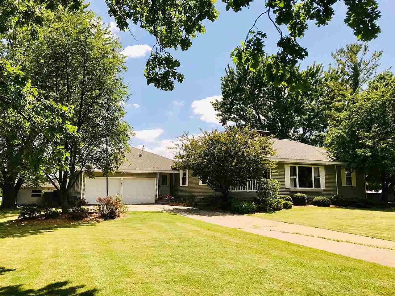 1268 Midland Rd photo 1