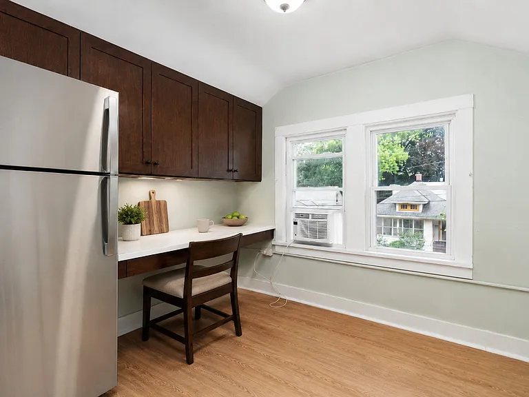 21 Farwell St #2 — Photo 11