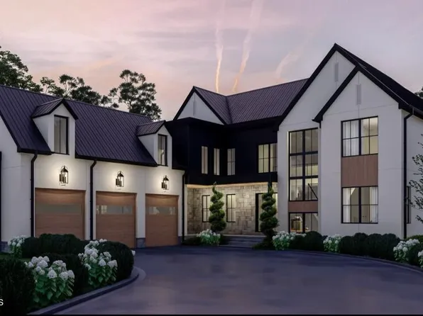 5 Lourdes Court, Farmingdale, NJ 07727