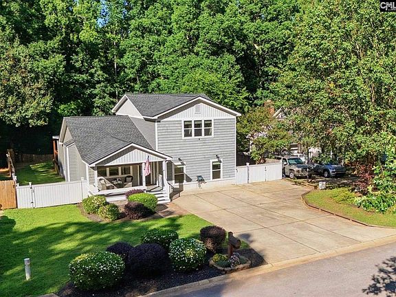 2nd image of 341 Saddlebrooke Cir