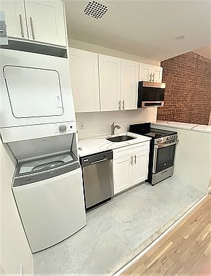 1st image of 189 E 93rd St APT 4C