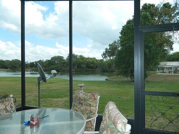 2nd image of 2425 Harden Blvd #155