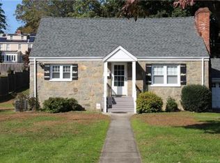 22 Timothy St, Fairfield, CT 06824