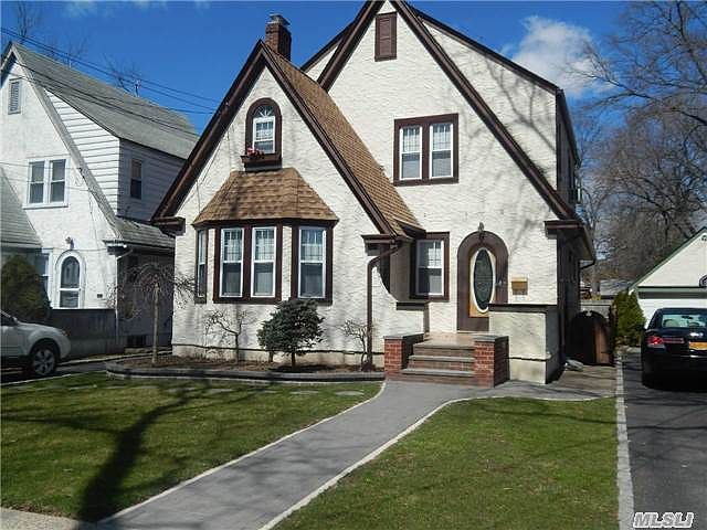 1st image of 525 Stanton Ave