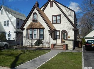 525 Stanton Ave, Baldwin, NY 11510