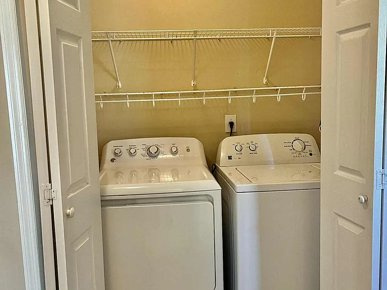 524 Beverly Dr — Photo 26