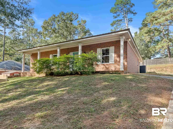118 Sara Ave E #A, Spanish Fort, AL 36527