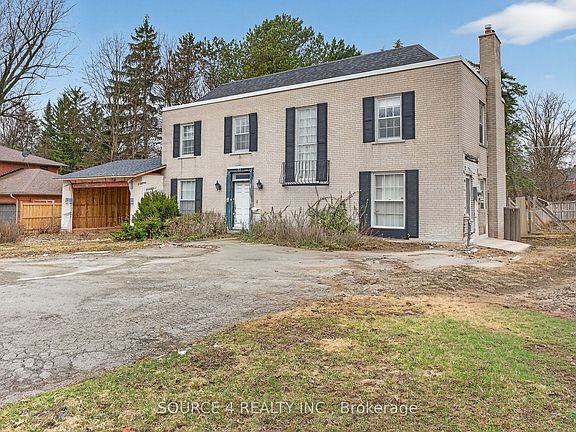 2nd image of 37 Wilket Rd