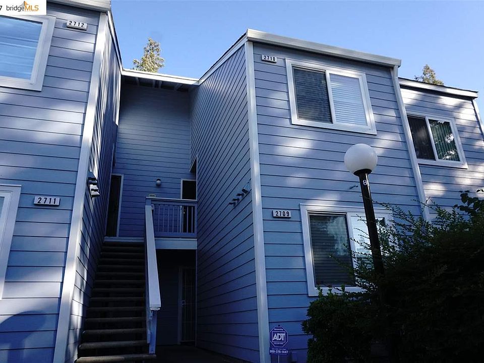 2nd image of 2710 Winding Ln