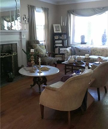 3rd image of 160 Uniondale Ave