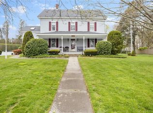 906 E Main Rd, Portsmouth, RI 02871