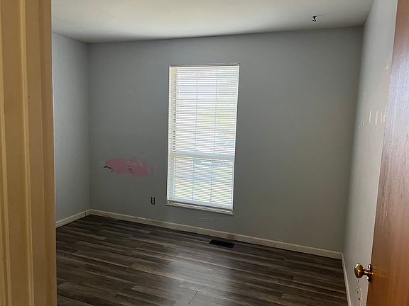 5th image of 5781 Summit Meadow Dr