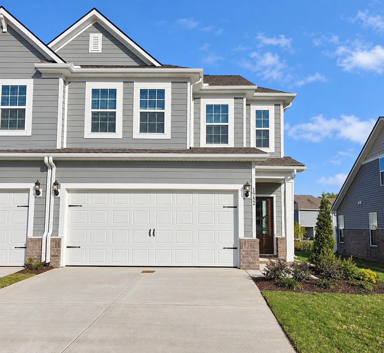 3 bed, 2.5 bath, 1673 sqft, $2,095 — Photo 3