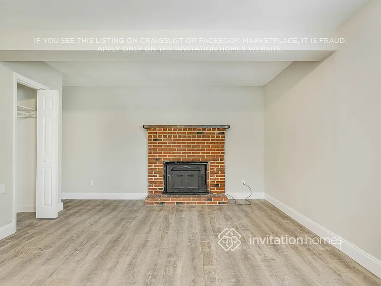 4039 Gay Nell Ct — Photo 7