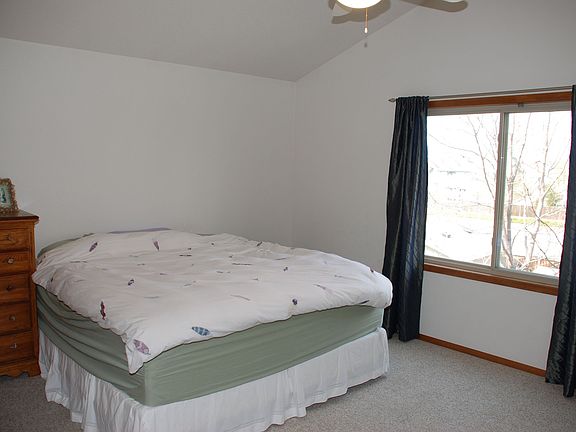 Master suite w/mtn. views