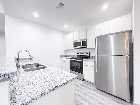 5th image of 5230 Eggleston Ave