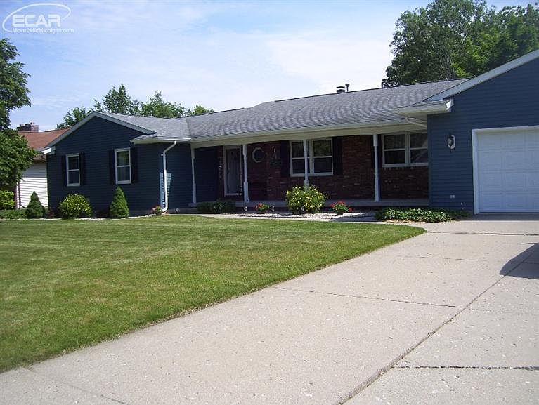 1st image of 8339 Apple Blossom Ln