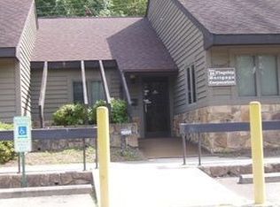 1040 Randolph St STE 34, Thomasville, NC 27360