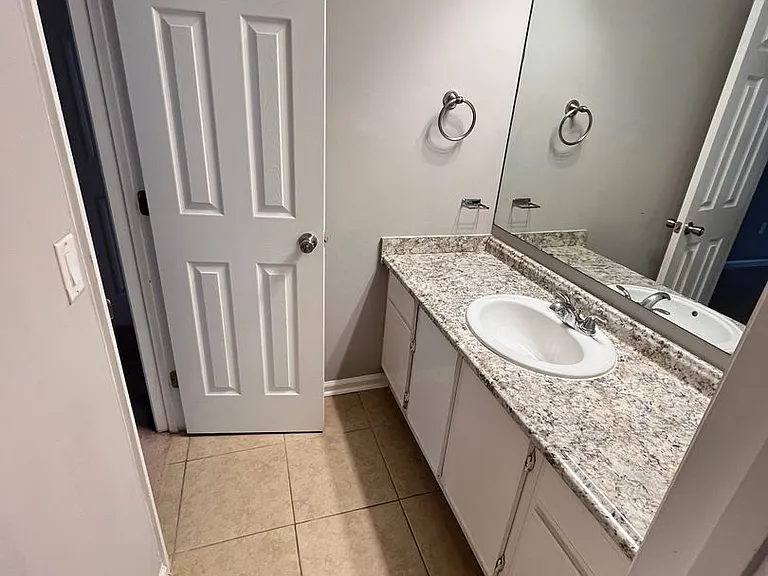 130 Crescent Cir — Photo 14