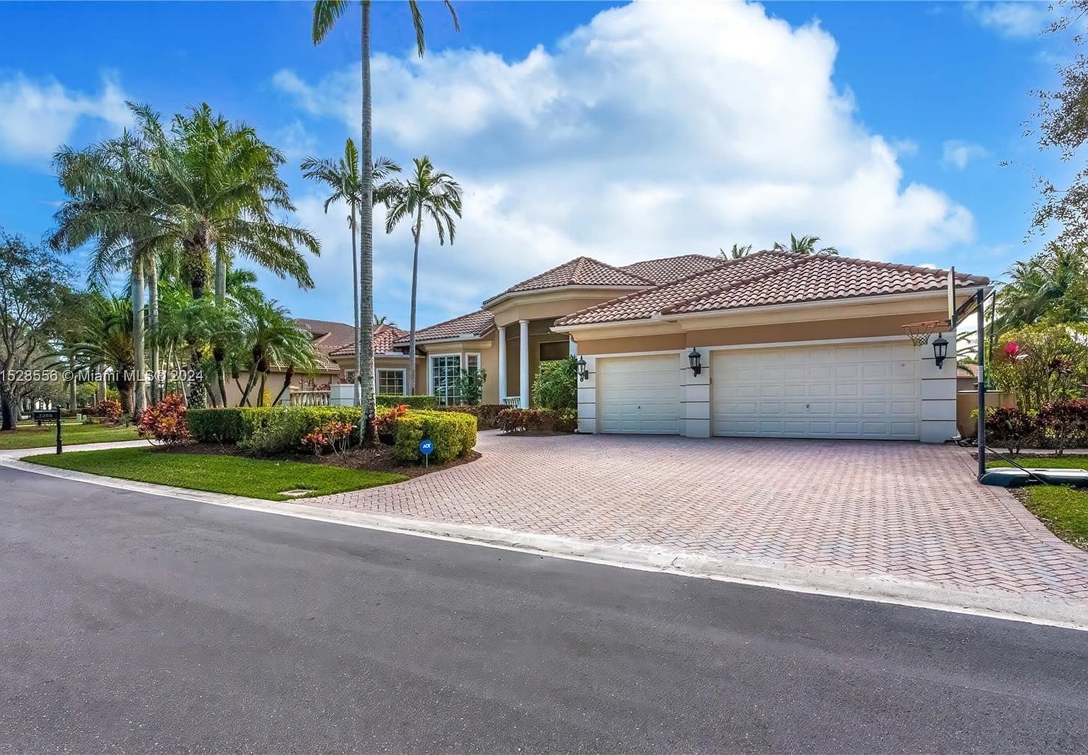 7256 NW 127th Way, Parkland, FL 33076 Zillow