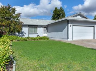 1110 Eleanor Ave, Rohnert Park, CA 94928