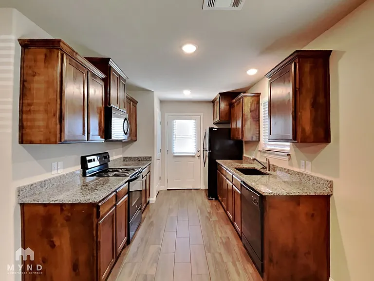 765 Rolling Terrace Cir — Photo 5